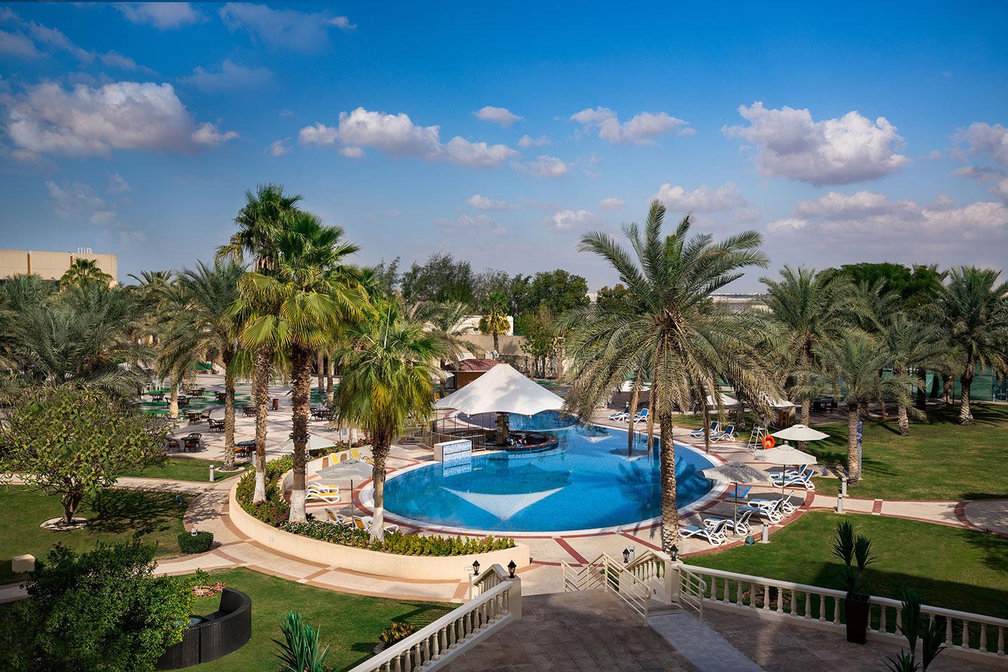 Metropolitan Al Mafraq Hotel Abu Dhabi Eksteriør billede