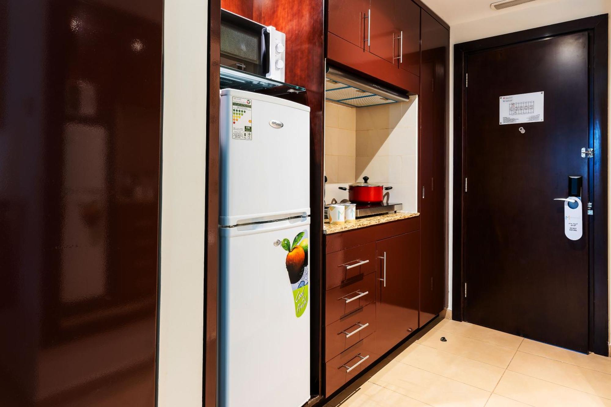 Metropolitan Al Mafraq Hotel Abu Dhabi Eksteriør billede