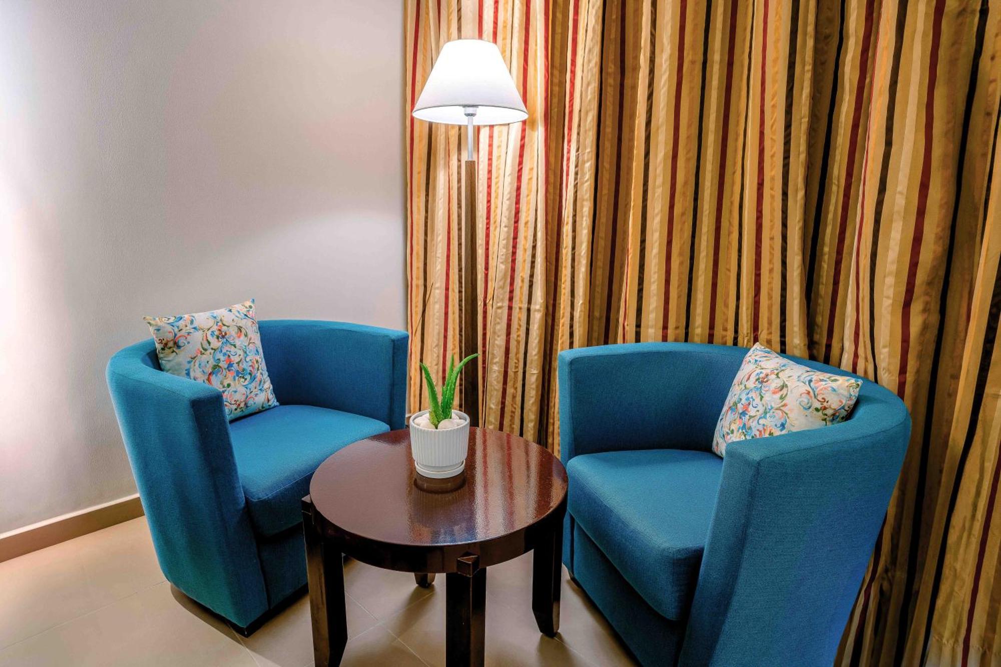 Metropolitan Al Mafraq Hotel Abu Dhabi Eksteriør billede