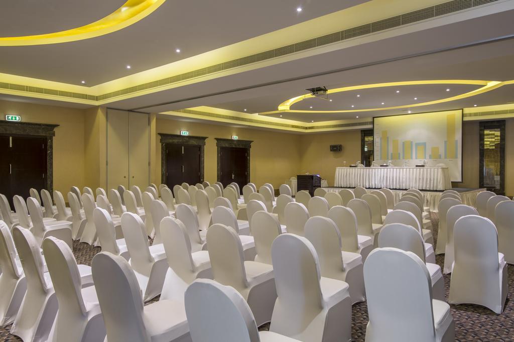 Metropolitan Al Mafraq Hotel Abu Dhabi Eksteriør billede