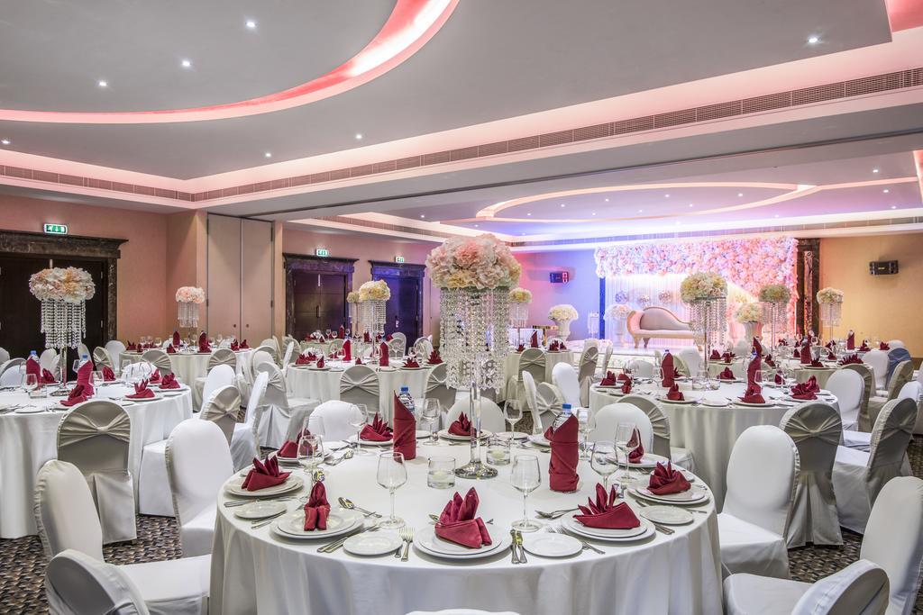 Metropolitan Al Mafraq Hotel Abu Dhabi Eksteriør billede